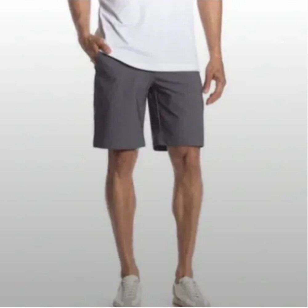 Hickey Freeman Flat Front Performance Gray Shorts Size 38